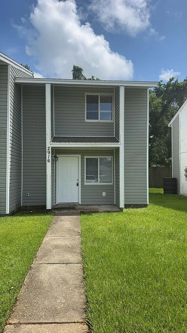 2916 Sequoia Ave. — Photo 1