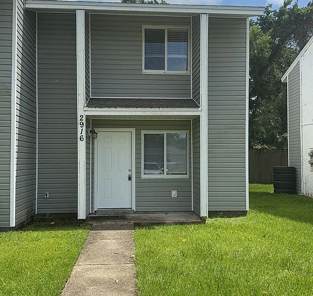 2916 Sequoia Ave — Photo 1
