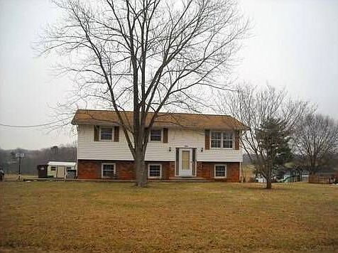 1st image of 4624 Crystal St