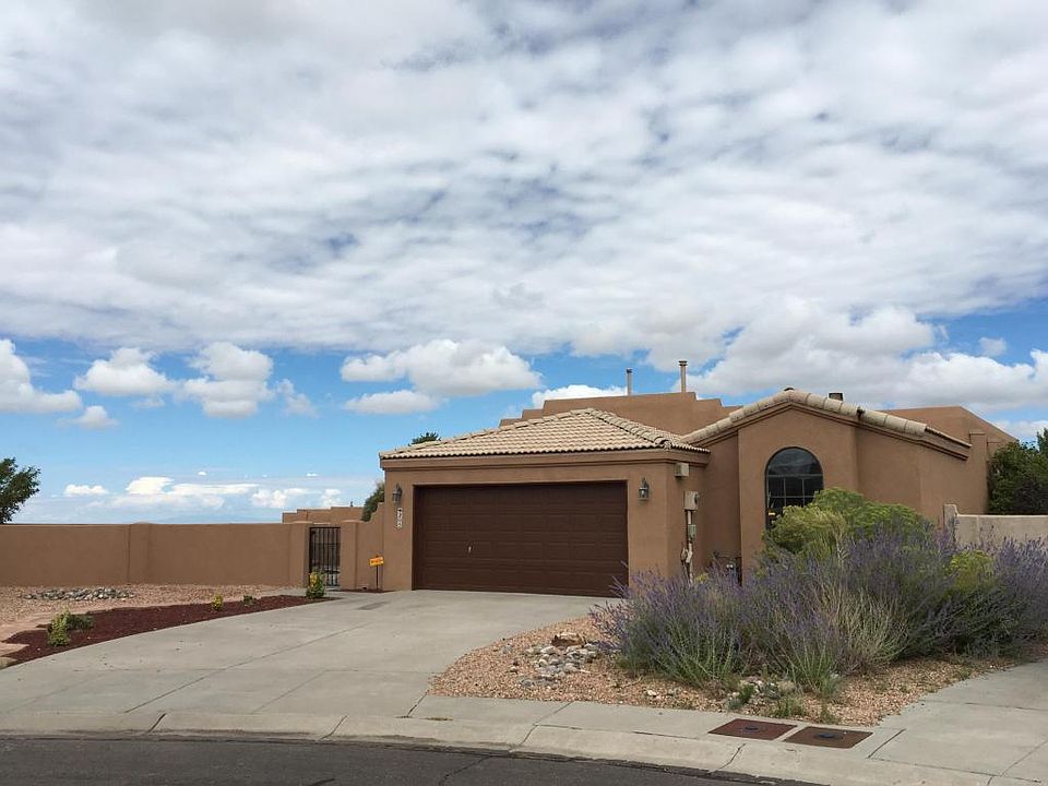 1st image of 205 Serenity Ct SE