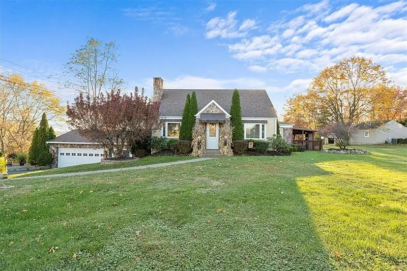 5575 Glass Rd photo 1
