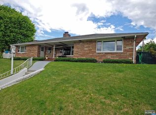 114 Park Row, Wallington, NJ 07057