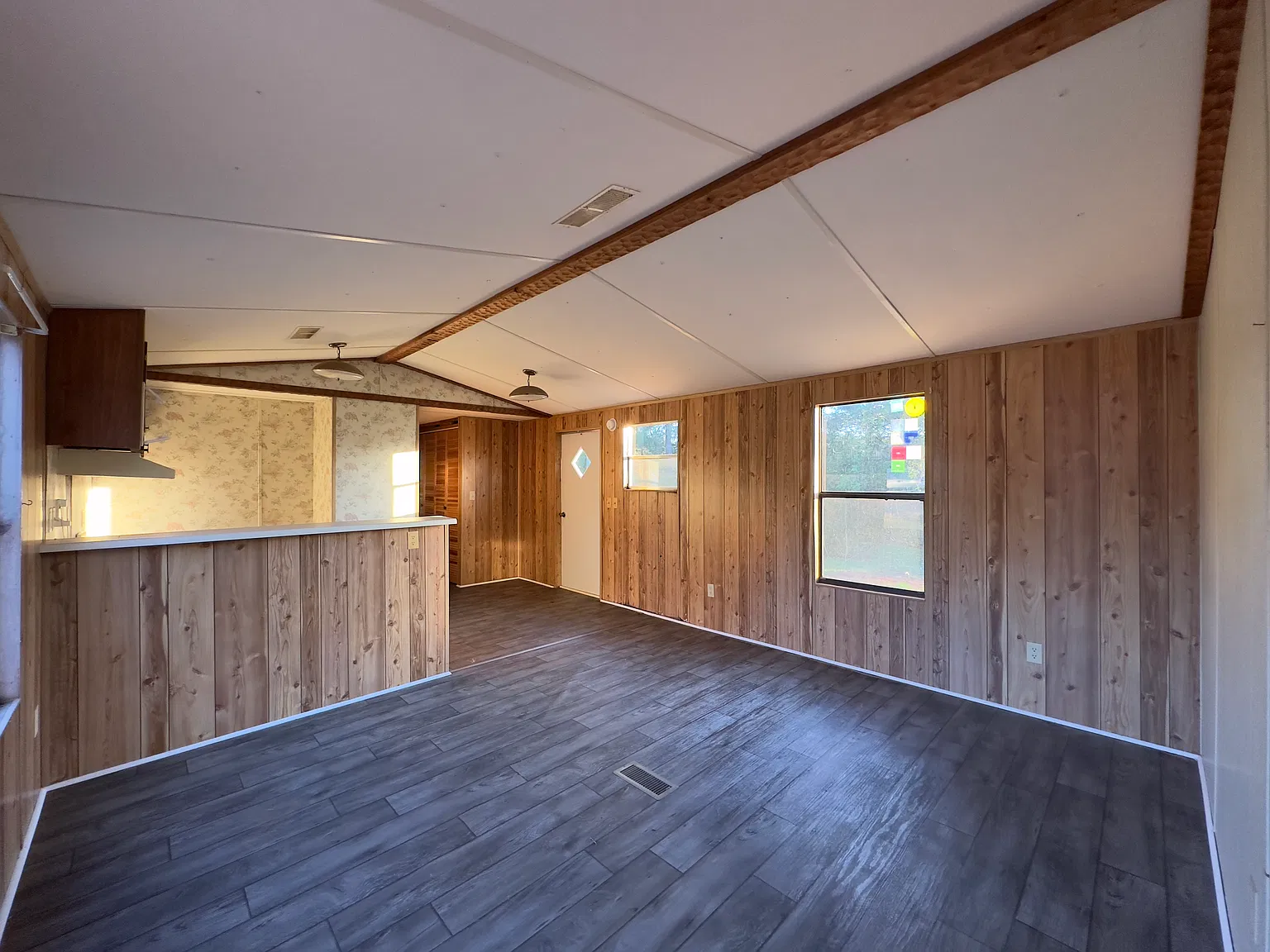 2 bed, $725 — Photo 3