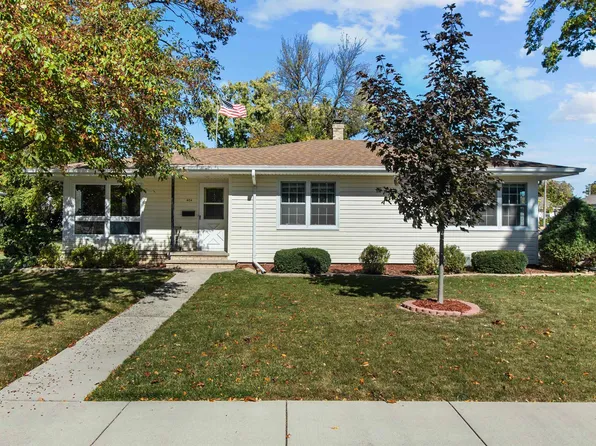 404 E 18th St, Kaukauna, WI 54130