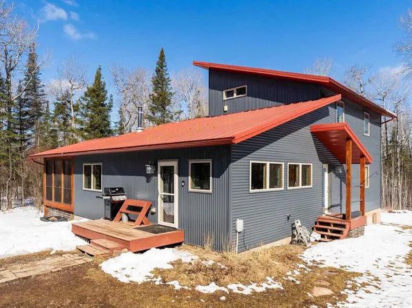 851 Forest Heights Rd, Knife River, MN 55609