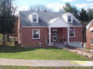 832 30th St NW, Roanoke, VA 24017