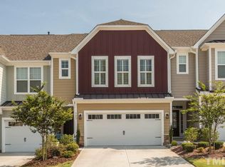 103 Secret Grove Ln, Holly Springs, NC 27540