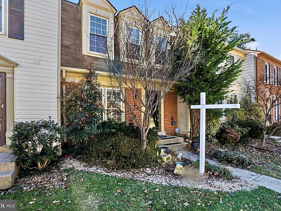 3rd image of 10293 Latney Rd