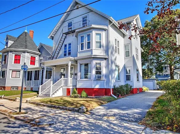 75-77 Olive St, Pawtucket, RI 02860