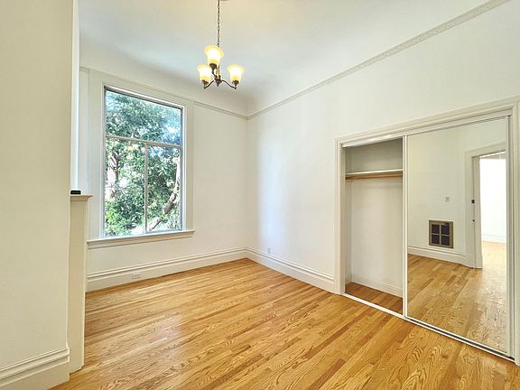 5th image of 190-192 Hermann St #50-54