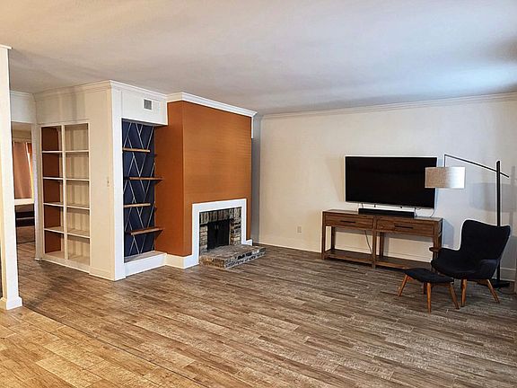 2nd image of 8155 Jefferson Hwy #200