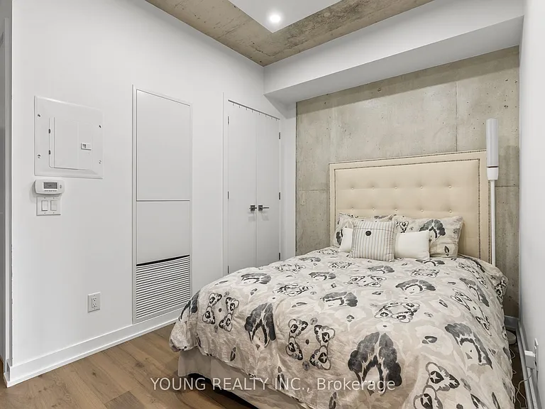 55 Ontario St #715 — Photo 8