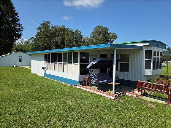 3rd image of 10228 SE 24TH STREET