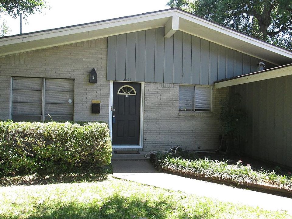 1st image of 2311 Bron Holly Dr