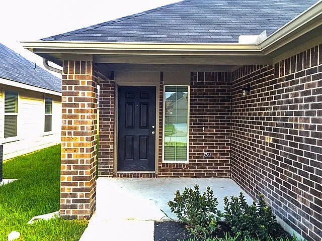 2407 Gibbs Bend Ct — Photo 5