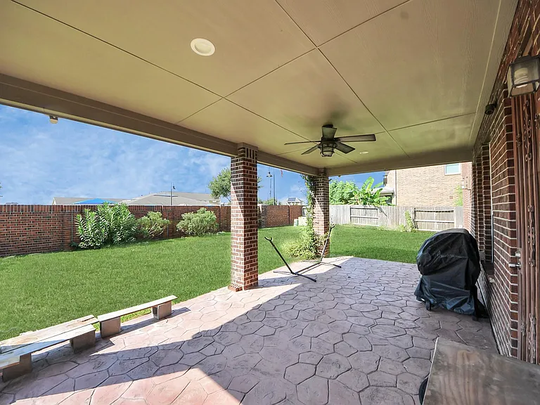27419 Canyon Reach Dr — Photo 46