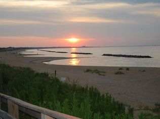 5049 Ocean Way, Norfolk, VA 23518