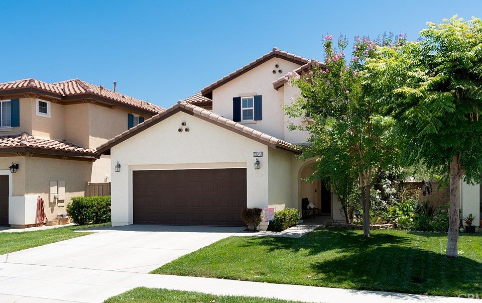 1st image of 33545 Cedar Creek Ln