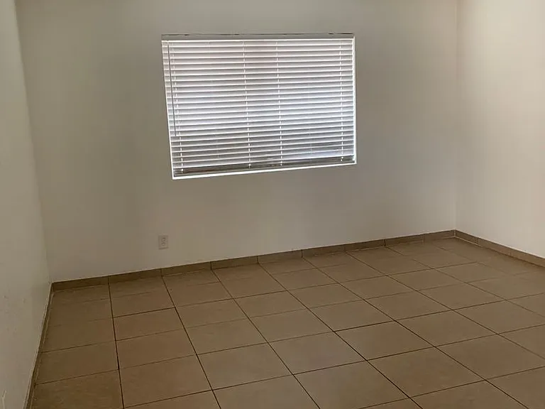 5148 Greene Ln #C — Photo 16