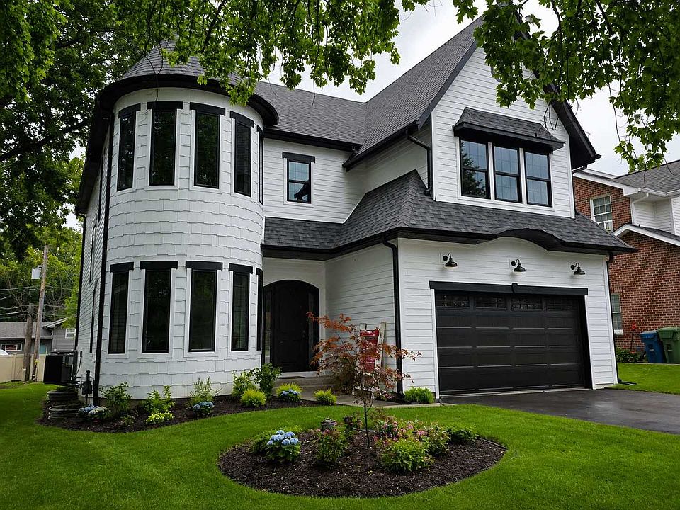 1st image of 909 Evergreen Ave