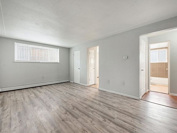 4th image of 1634 Boston St #1
