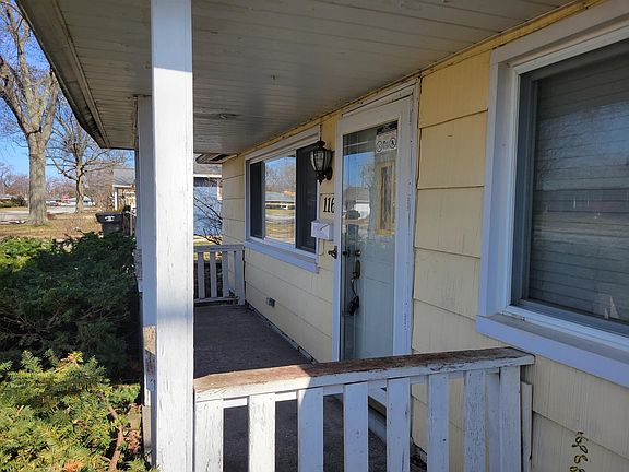 2nd image of 116 N Holiday Dr
