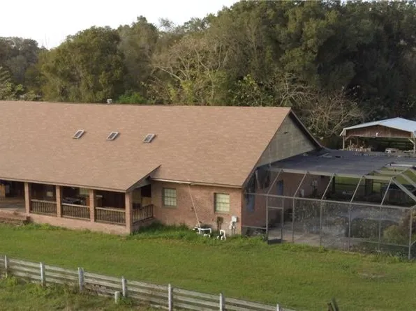 3413 Pearson Rd, Valrico, FL 33596