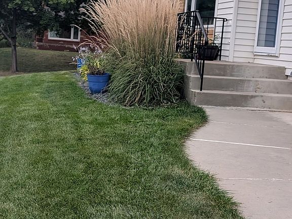 2nd image of 801 16th St NE