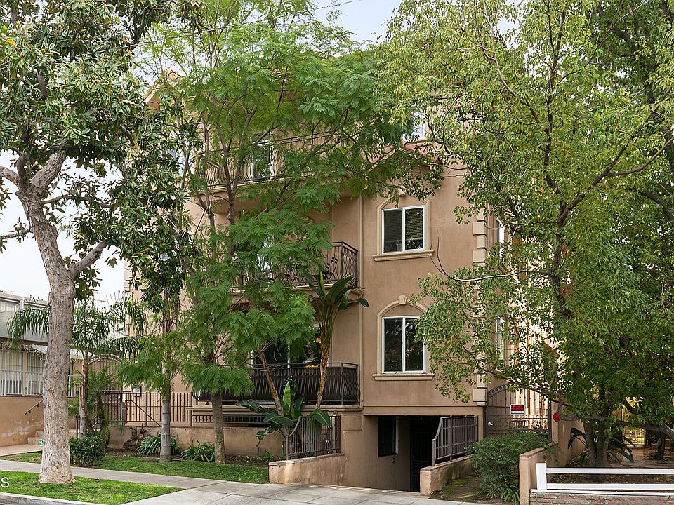 1st image of 500 E Valencia Ave APT 105
