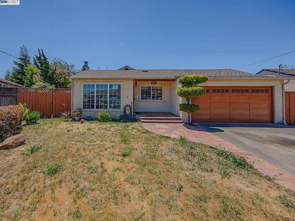 1st image of 330 Aloha Dr
