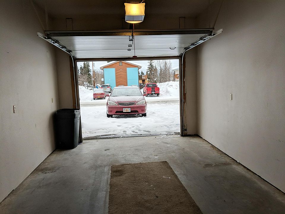 One car Garage