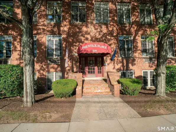 319 New Britain Road #126, Berlin, CT 06037