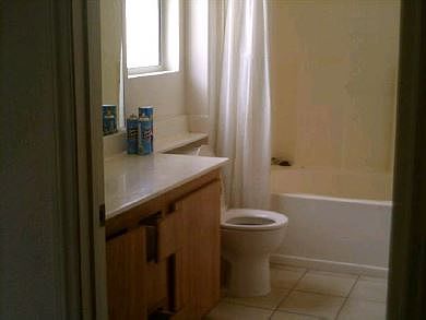 3rd image of 15 Belle Crest Ct