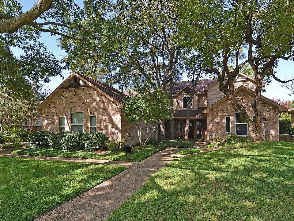 1st image of 6733 Lake Shore Dr
