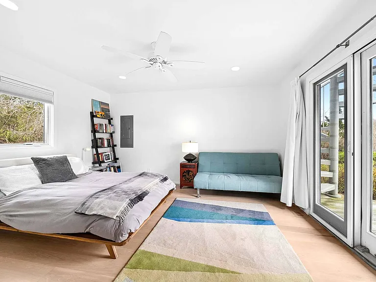 43 Beach Ave — Photo 12