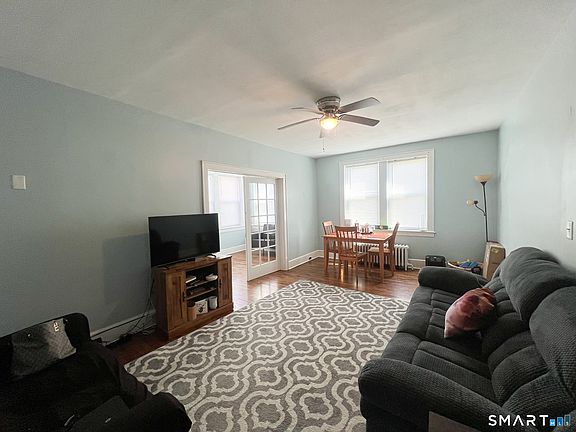3rd image of 793 Milford Point Rd #1