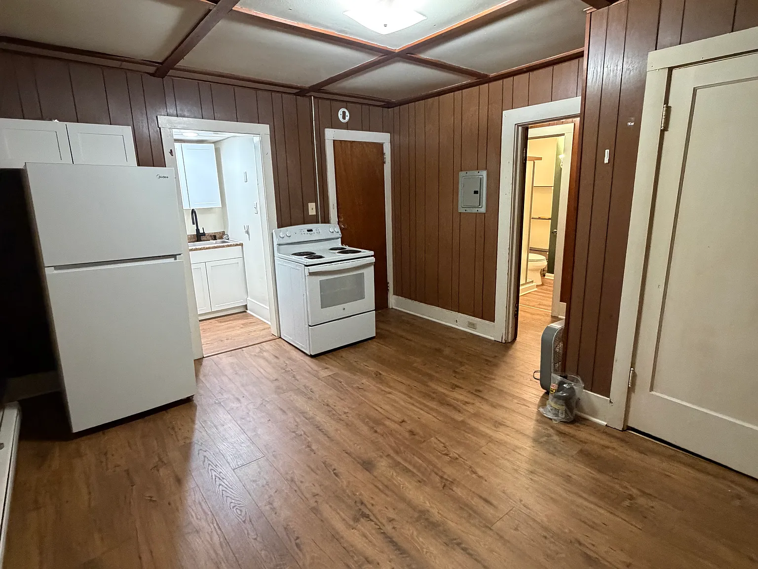1 bed, 600 sqft, $825 — Photo 2