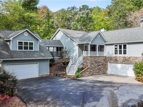 47 Sage Brush Dr, Cleveland, GA 30528