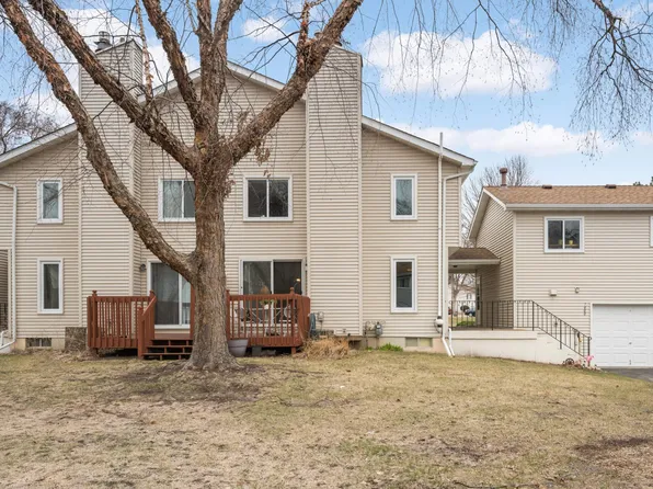 7408 Landau Curv, Bloomington, MN 55438