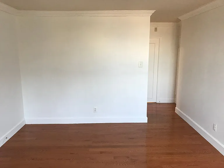 5750 Bou Ave #917 — Photo 12