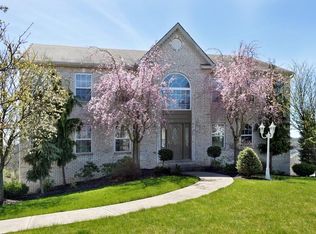 564 Potomac Dr, Washington, PA