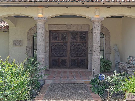 3rd image of 5501 Palm Valley Dr N