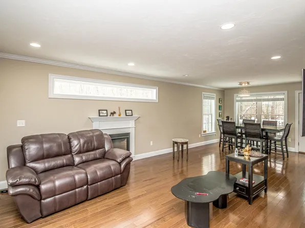 37 Intervale Outlook Circle #15, Conway, NH 03860