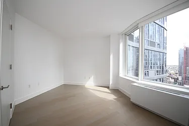 Rented by Red Apple Group