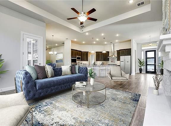 2nd image of 10740 Vista Heights Dr