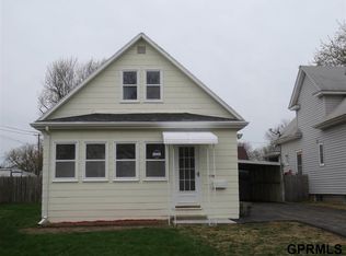 5708 S 38th St, Omaha, NE 68107