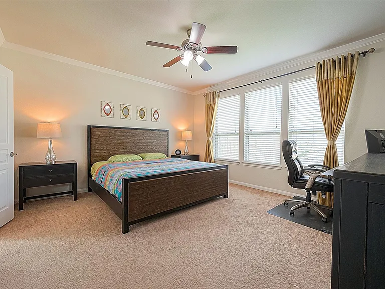 15627 Huddleston Dr — Photo 11