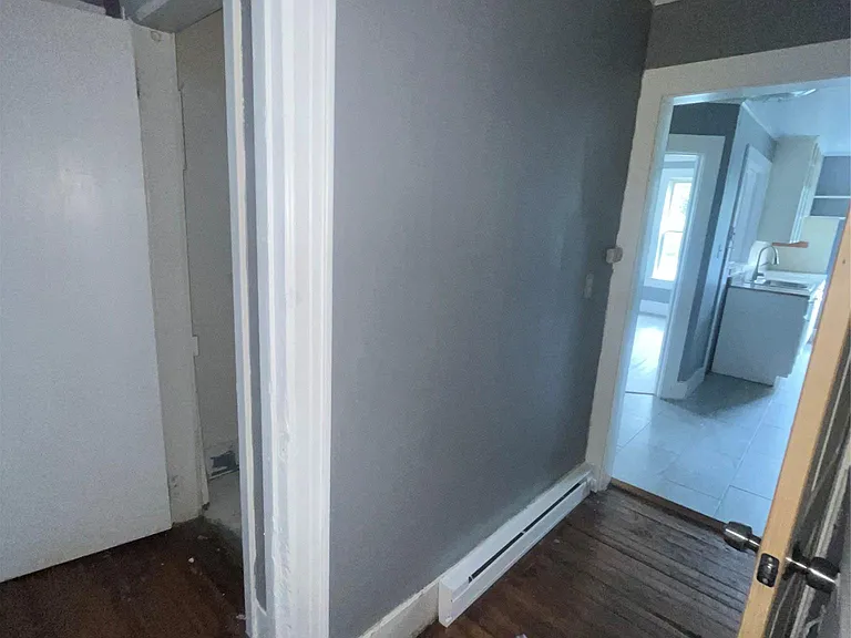 10 Church Ave #6 — Photo 9