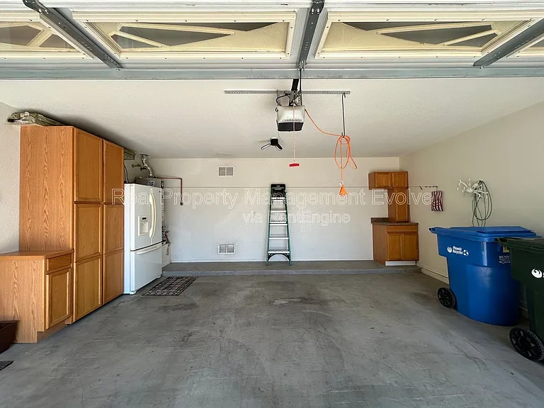 16036 N 11th Ave #1019 — Photo 37