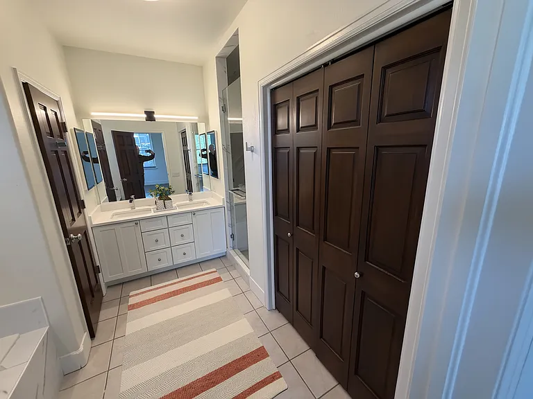 614 Evans Ct — Photo 6